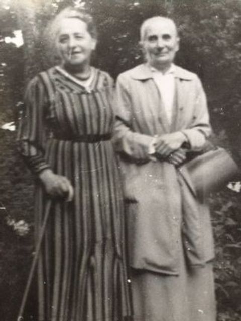 Fotografie von Gabriele Rosenhain (links). (Bild: Familienbesitz)