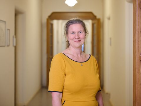 Frau Mollenhauer-Koch, Referentin der Staatssekretärin