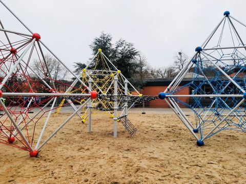 Inbetriebnahme von Spielgeräten an der Nord-Grundschule