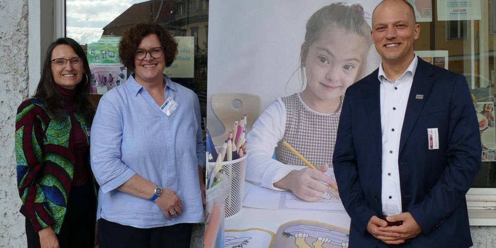 carmen-schoengraf-camilla-schuler-und-merlin-fuerstenberg zum 45-jährigen Jubiläum der ora Kinderhilfe international e. V.