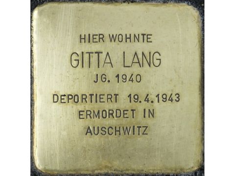 Stolperstein Gitta Lang (Bild: Stolpersteine-Initiative CW, Hupka)