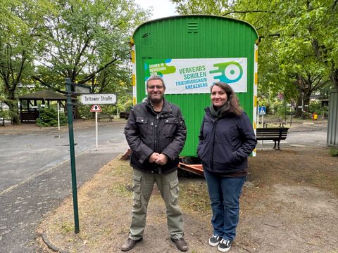 Herr Kolipost und Frau Greim