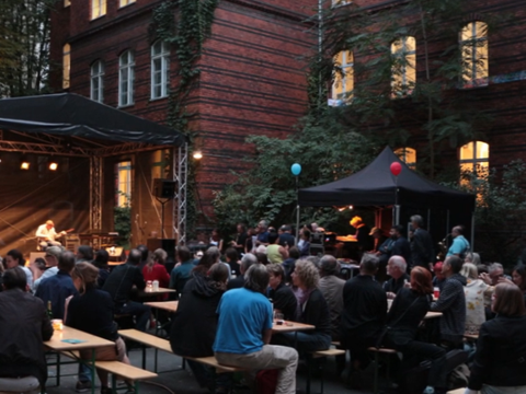 Kulturhaus Schöneberg Sommerfest 2022 - Filmstill aus dem Ankündigungsfilm (Bild: Ilka Forst)