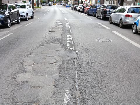Beispiel Fahrbahnzustand Albrechtstraße