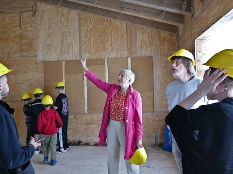 Baustellenbesichtigung Holzwurmhaus