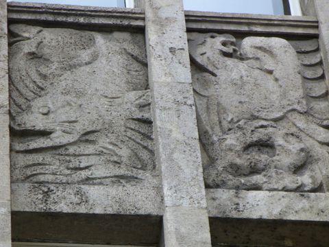 Bahnhof Hohenzollerndamm, Fassadendetail, 26.5.2006, Foto: KHMM