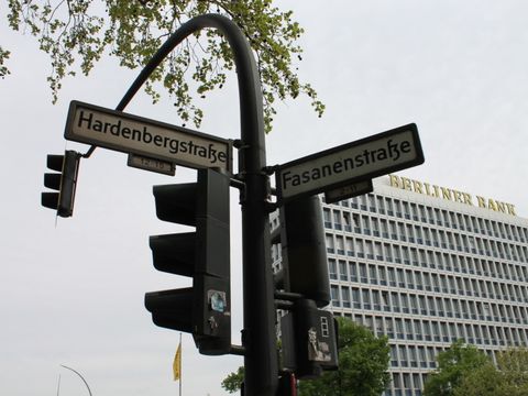Hardenbergstraße / Ecke Fasanenstraße (Bild: BA-CW, Beck und Köhler)