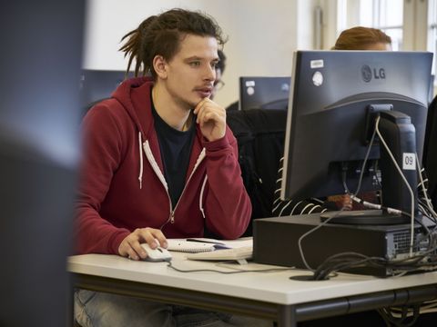 Teilnehmer am Computer