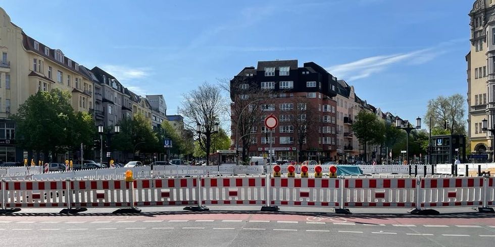 Havarie am Kaiserdamm lässt Baumaßnahmen an den Hauptstraßen des Bezirks aussetzen