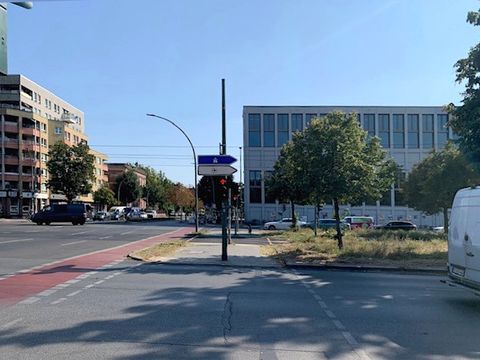 Die Osloer Straße als zentrale Verkehrsader und räumliche Barriere