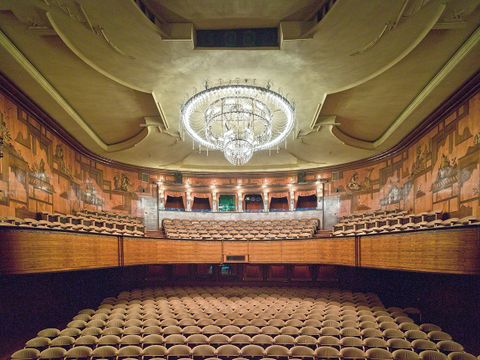 Blick in den Großen Saal des Renaissance-Theaters (Bild: Landesdenkmalamt Berlin, Wolfgang Bittner)