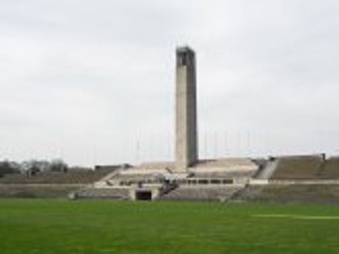 Olympiagelände Berlin - Maifeld und Glockenturm