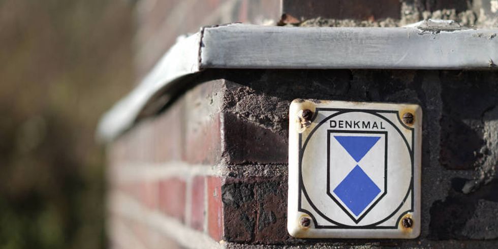 Denkmal Schild