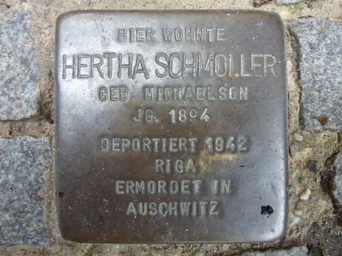 Stolperstein für Hertha Schmoller, 17.8.2010