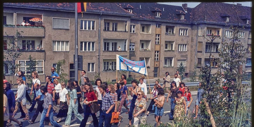 „Protestmarsch gegen den Ausbau der Stadtautobahn, 1980.