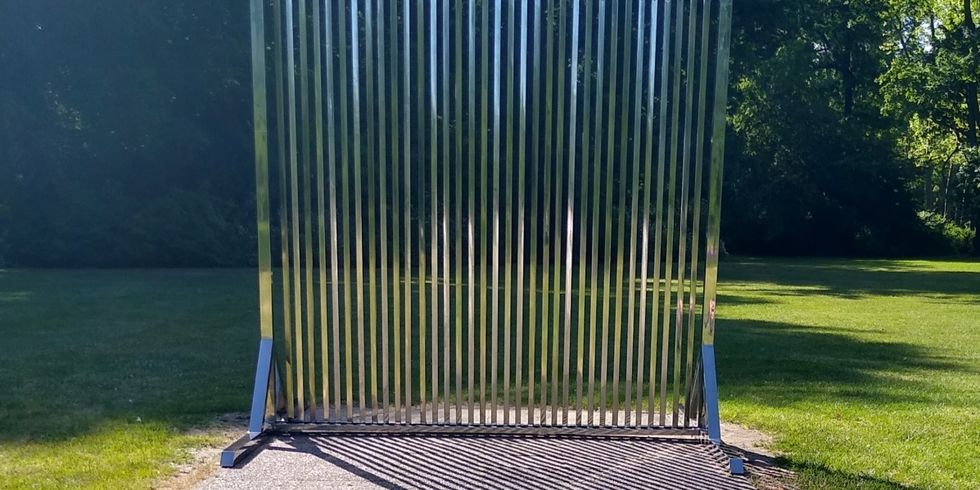 VOM WINDE VERWEHT Neue Kunst für den Rosengarten im Gartendenkmal Treptower Park