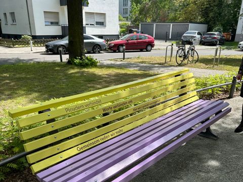 Quasselbank am Hausotterplatz