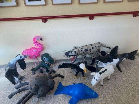 Pappmache Tiere