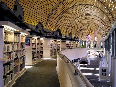 Humboldt-Bibliothek Obergeschoss