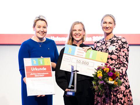 Preisverleihung Berliner Unternehmerinnen 2022/2023