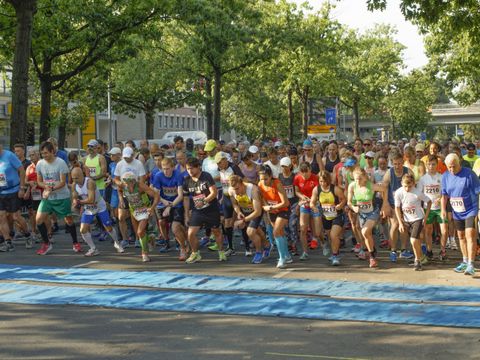 Diesmal findet der traditionsreiche Lauf mit Start und Ziel am Rathaus Reinickendorf statt. (Bild: LiR)