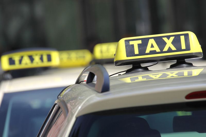 Taxen in Reihe