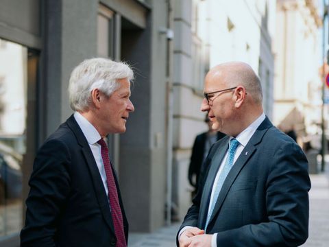 Botschafter Dr. Peter Reuss empfängt Kai Wegner in Prag