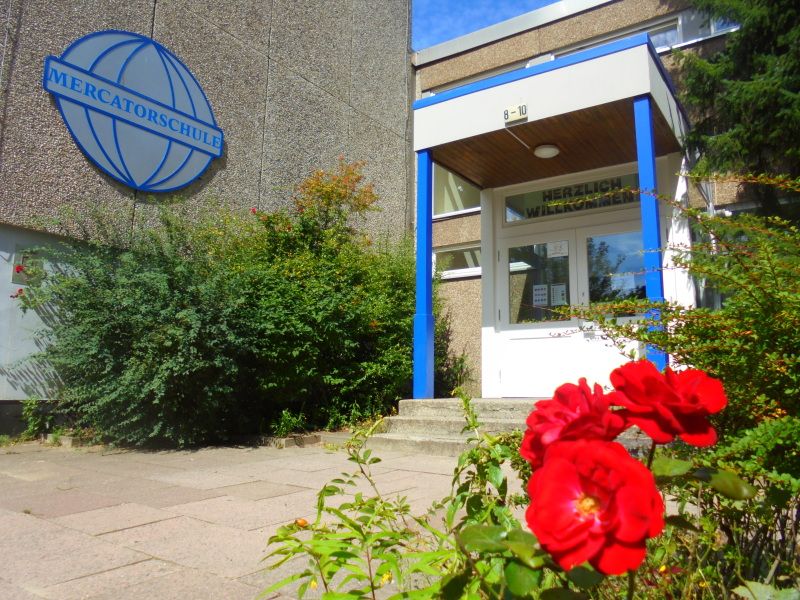 Vorderansicht Mercator-Grundschule