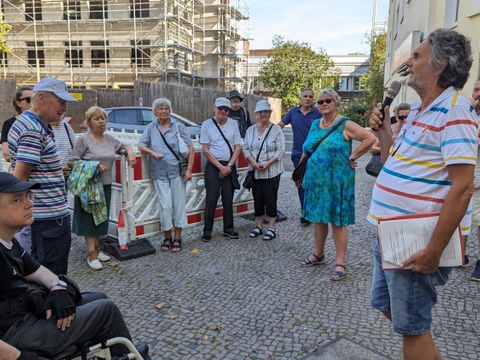 Kunst an Bau und Schulweg-Sicherheit: Zwei Themen an der Mierendorff-Grundschule
