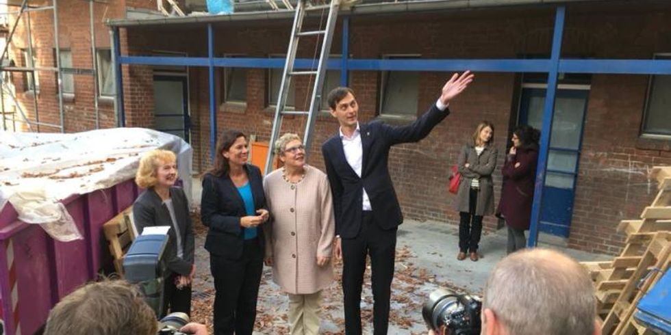 Besichtigung der Baumaßnahmen an der Karl-Weise-Schule in Neukölln