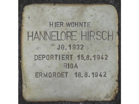 Stolperstein Hannelore Hirsch (Bild: Stolpersteine-Initiative CW, Hupka)