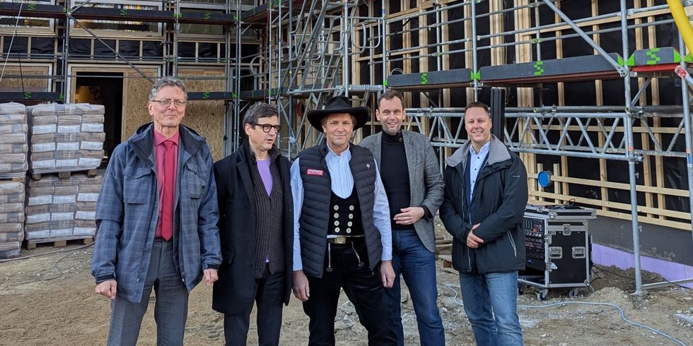 2025 Richtfest 38. Schule M-H