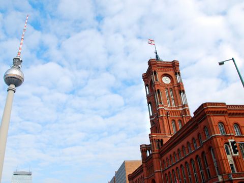 Berliner Rathaus und fernsehturm