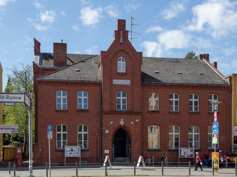 Alt-Rudow 60 , Alte Dorfschule
