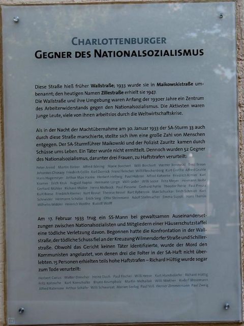 Gedenktafel Gegner des Nationalsozialismus, Haus der Jugend, Zillestr. 54 (Bild: BA Chbg-Wdf, F. Rosenke)