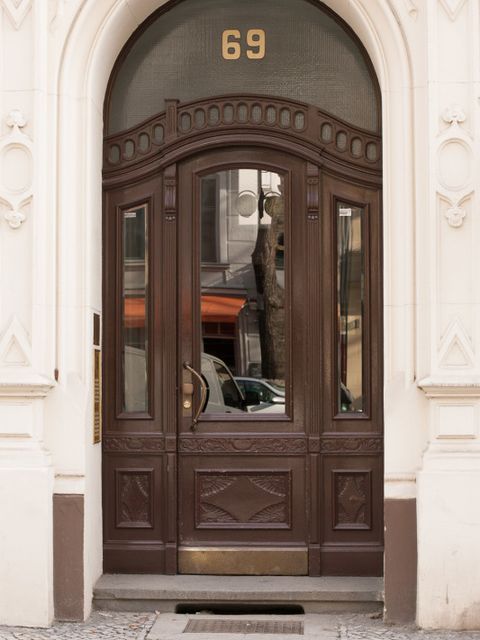 Hauseingang Mommsenstr. 69, 20.4.13