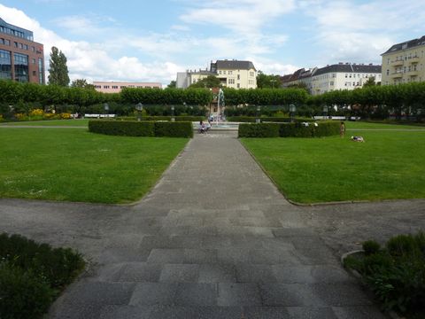 Mierendorffplatz, nÃ¶rdlicher Teil, 27.7.2011, Foto: KHMM