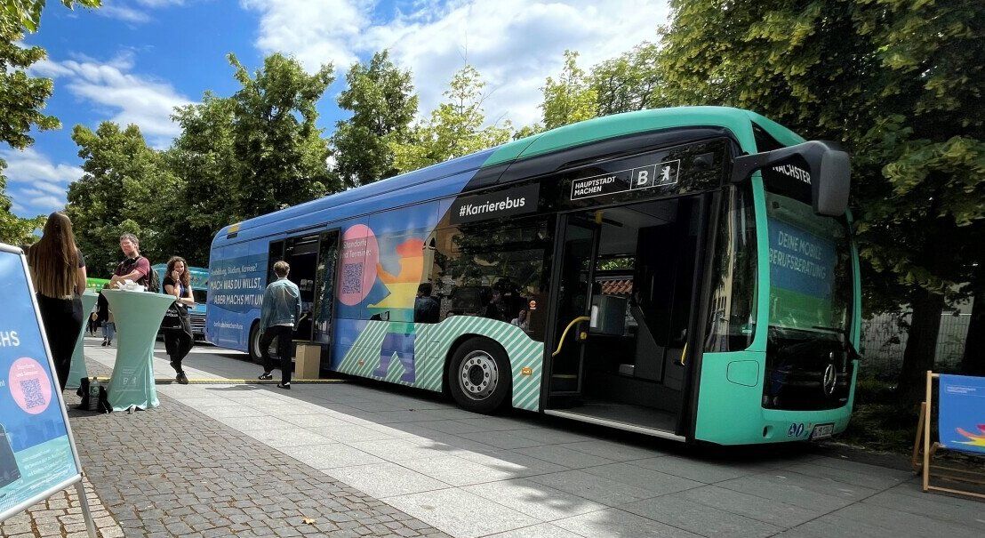 Karrierebus