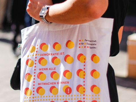 Demokratiefestival Spandau 2024_Partnerschaft für Demokratie_ Beutel