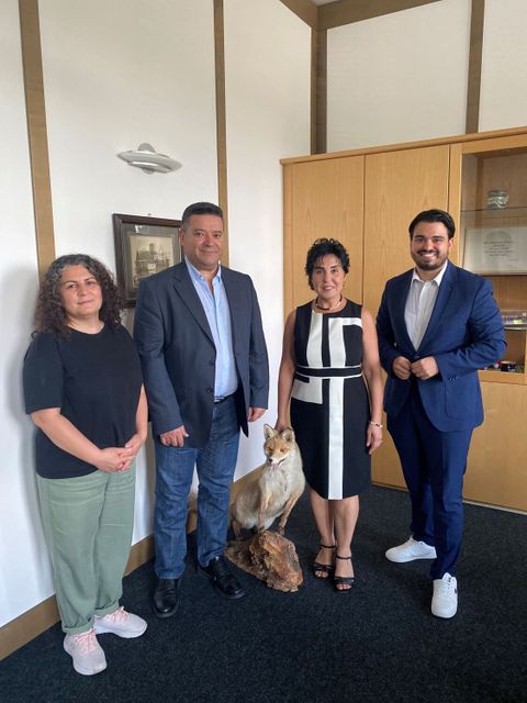 Besuch der Alevitischen Gemeinde zu Berlin e.V. im Rathaus Reinickendorf (Bild: BA Reinickendorf)