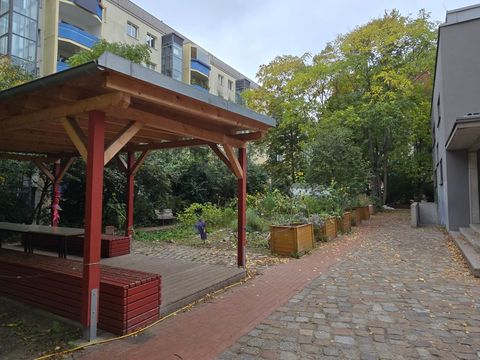 Schulgarten der Jane-Goodall-Grundschule