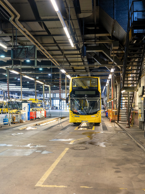 BVG Betriebsbahnhof Gradestraße Busreperaturhalle von innen Janina Gallert 2024