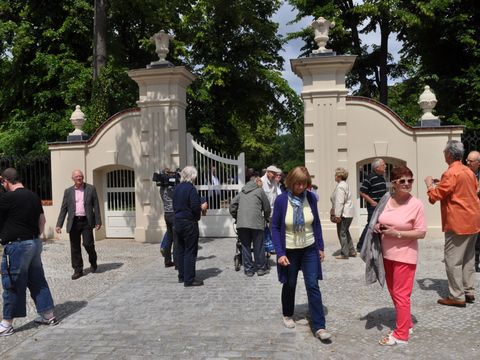 weitere Informationen