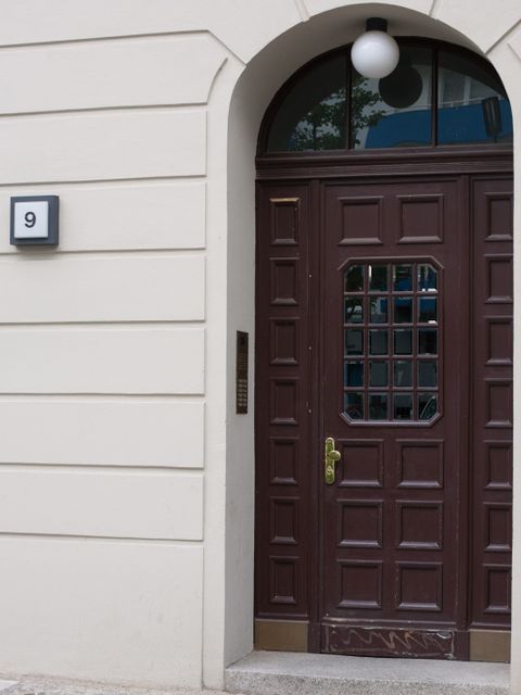 Hauseingang Trautenaustr. 9, 10.06.2012