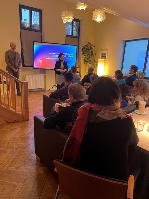 Entdeckung Künstlicher Intelligenz beim Digitalisierungsfrühstück (Bild: BA Rdf)