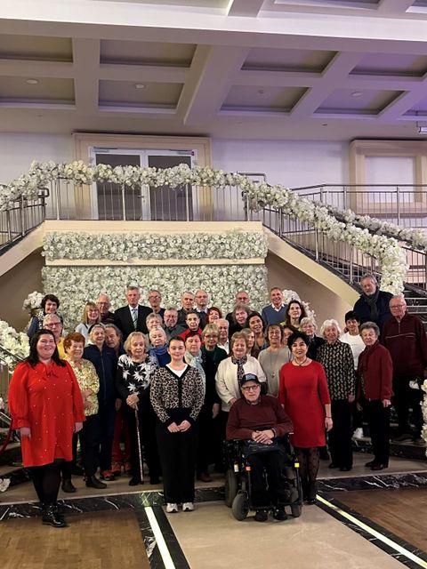 Gemeinsames Foto zur Erinnerung an das Adventsessen für die Ehrenamtlichen des Gratulationsdienstes (Bild: BA Rdf)