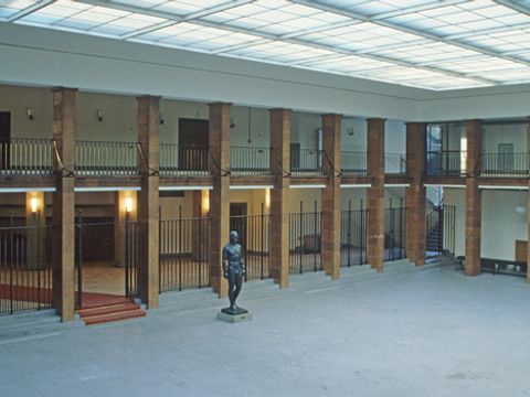 Haus des Deutschen Sports, Lichthof (Bild: Landesdenkmalamt Berlin, Wolfgang Reuss)