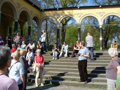 An den Kollonaden im Ruhwaldpark, Foto: KHMM