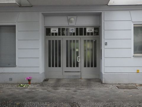 Hausansicht Weimarer Str. 28 (Bild: Stolpersteine-Initiative CW, H.-J. Hupka)