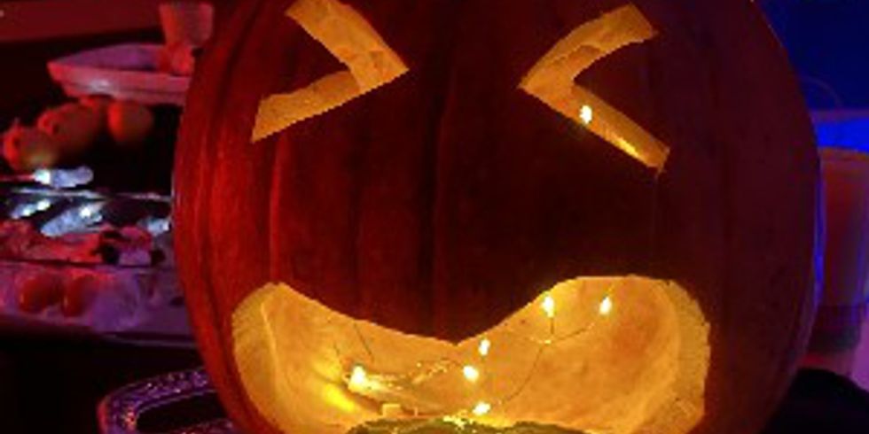 Geschnitzter Halloweenkürbis